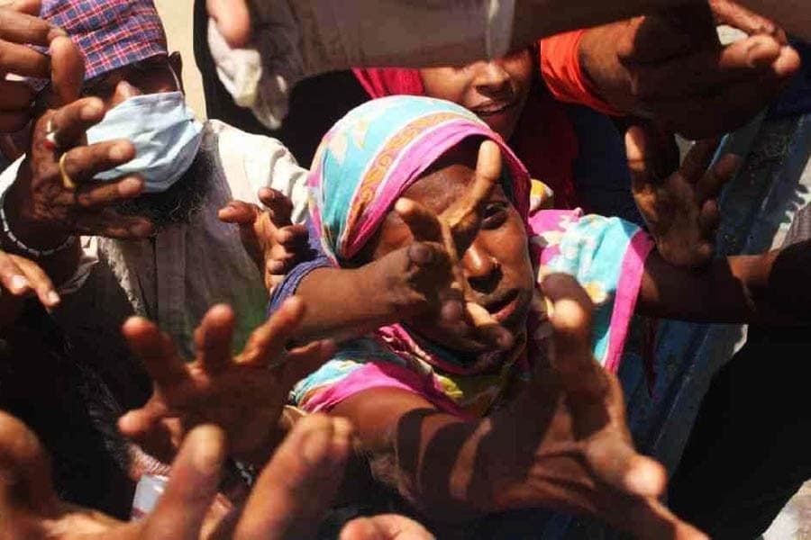 Bangladeshis among IMF-predicted 80m more hardcore poor worldwide