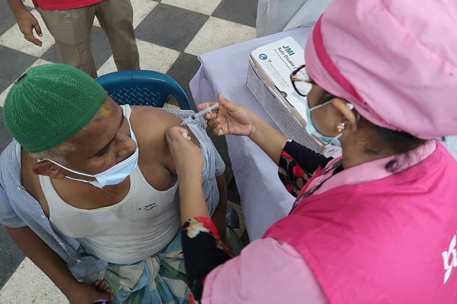 543 COVID-19 cases, 14 deaths recorded in 24 hours