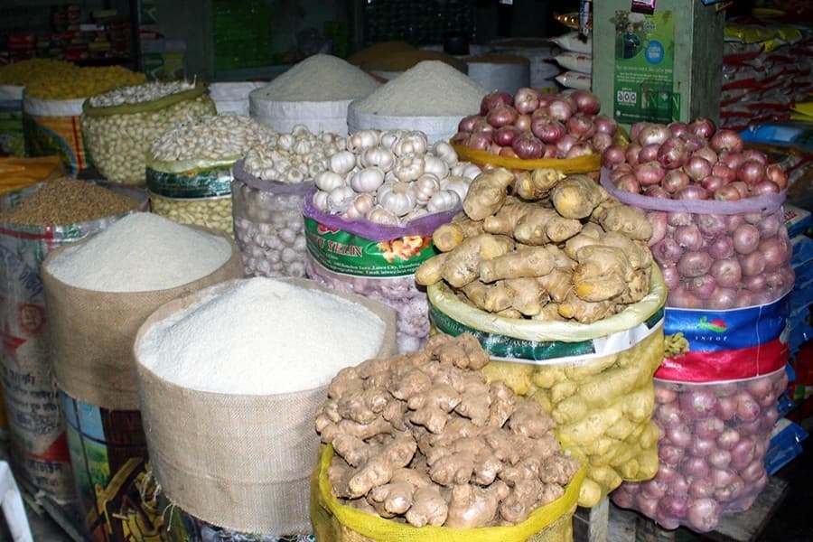 Import taxes on onion, sugar to be reduced
