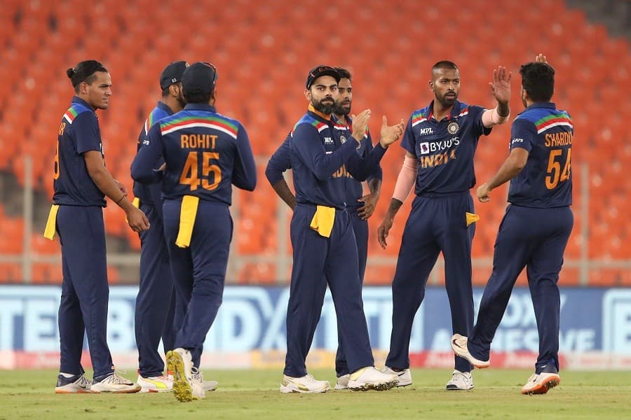 India looks to repair shaky batting form