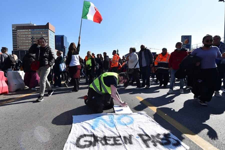 COVID-19 health passes mandatory for workers in Italy