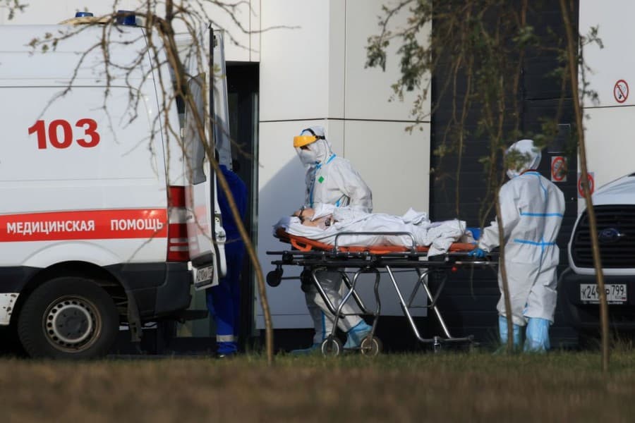 Russia’s daily Covid deaths pass 1,000-mark