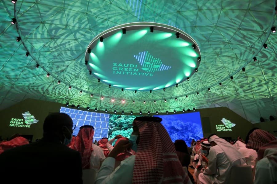 Top oil exporter Saudi Arabia targets net zero emissions by 2060