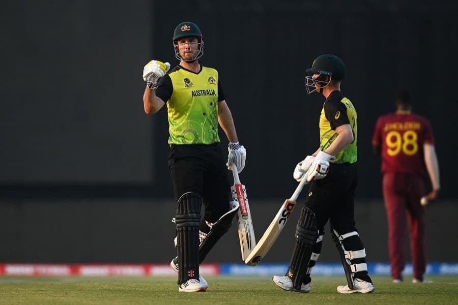 Australia put one leg in the semi-final
