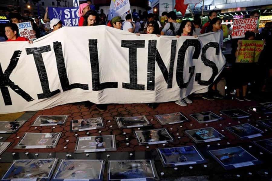 ICC prosecutor suspends probe into Philippines drugs war