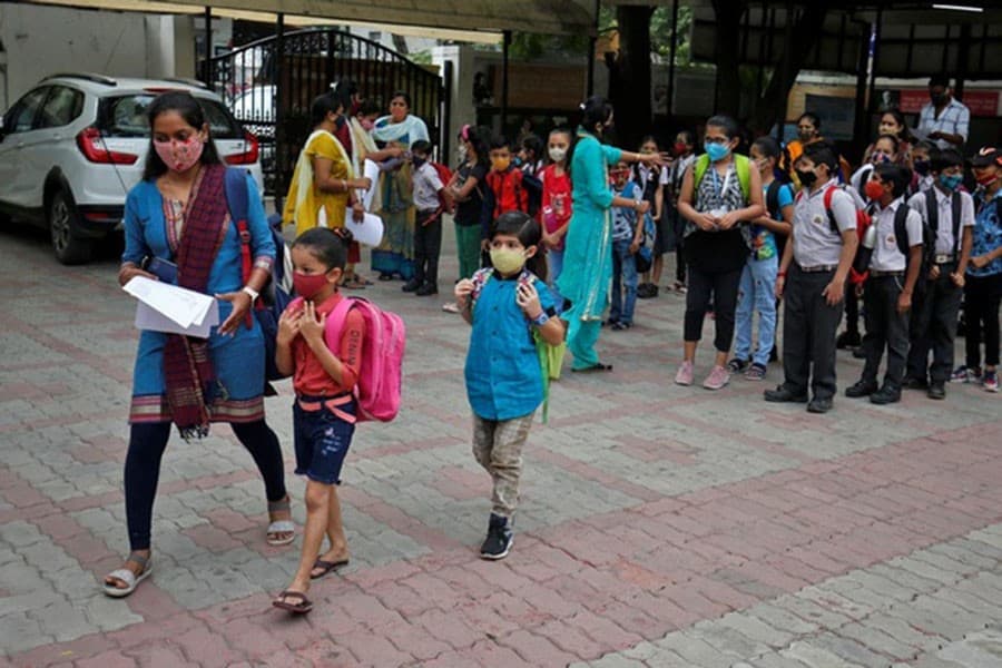 India reports 7,579 new COVID-19 infections, smallest rise in one-and-a-half-years