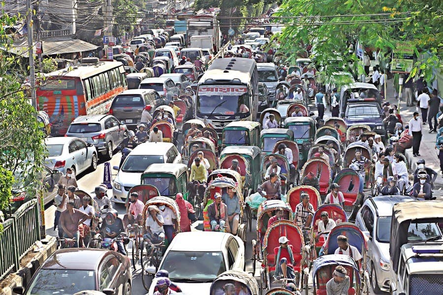 Dhaka-centric development, population overload cause 6.0pc GDP loss