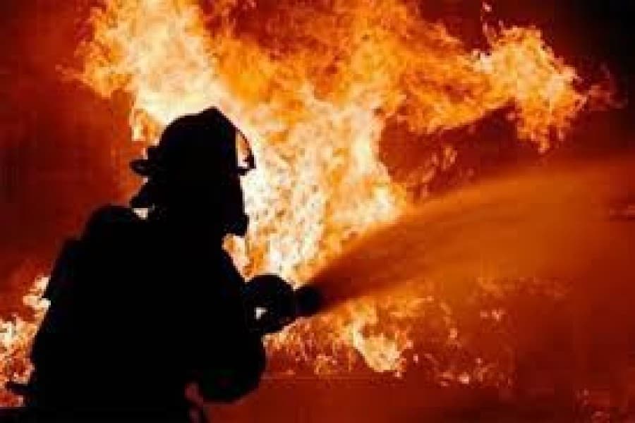 Fire breaks out at Rajbari Jute Mills