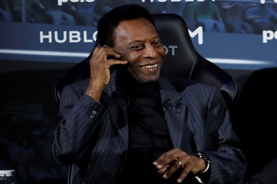 Brazil's Pele discharged from hospital after tumor treatment