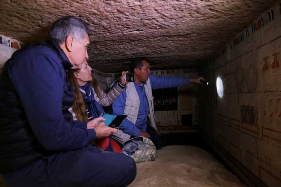 Archaeologists discover five tombs in Egypt's Saqqara necropolis