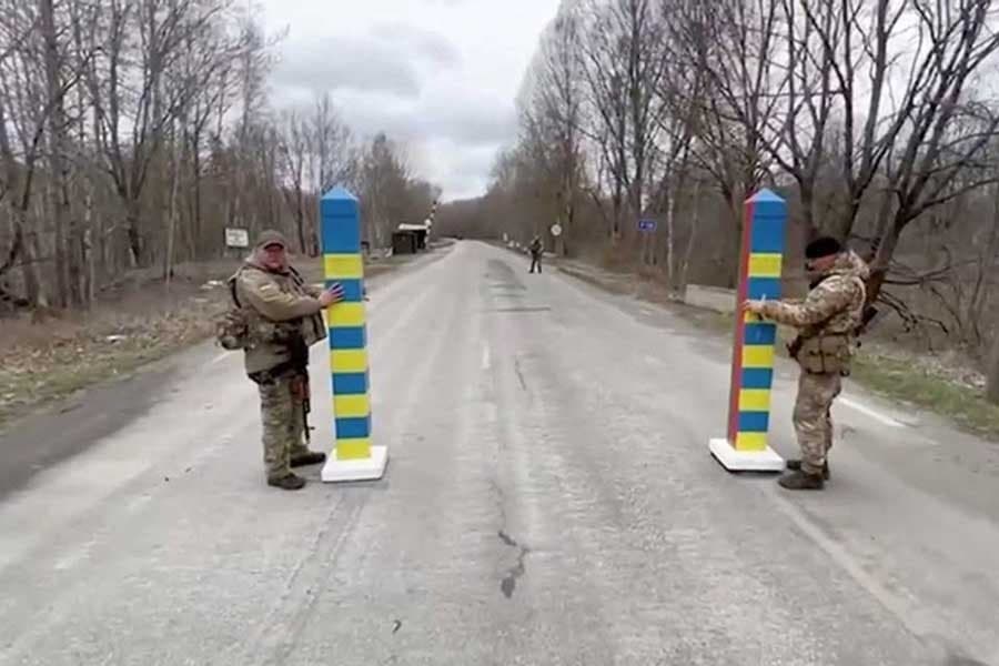 Belarus to deploy special forces near its border with Ukraine