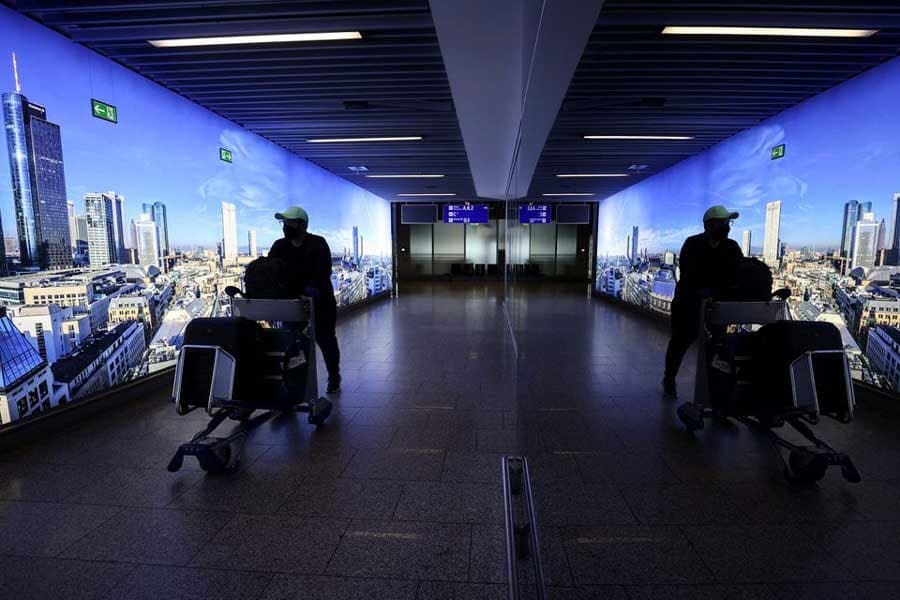Europe to drop air travel mask mandate from May 16