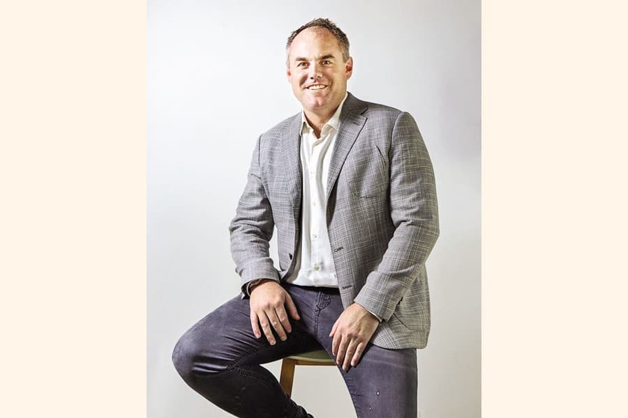 Secondary market for flats, commercial spaces booming
