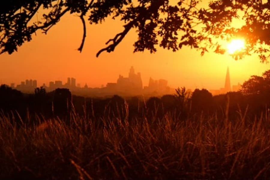 'Extreme' weather warning in force in Britain as new heatwave hits