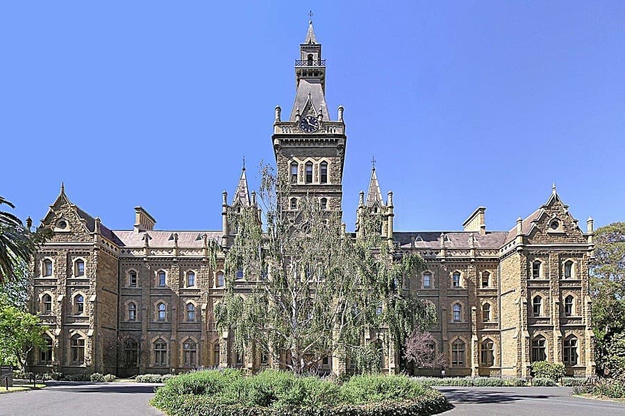 Study at University of Melbourne via the WEHI International PhD Scholarships