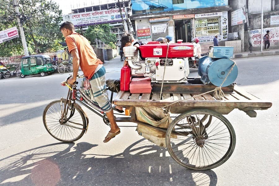 Power outages push up sale of generators, IPSs