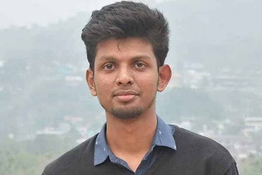 Buet student Fardin’s friend Bushra arrested