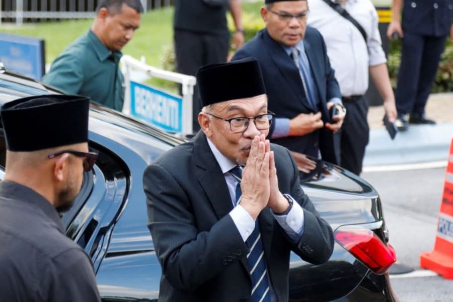 Malaysian opposition leader Anwar appointed prime minister