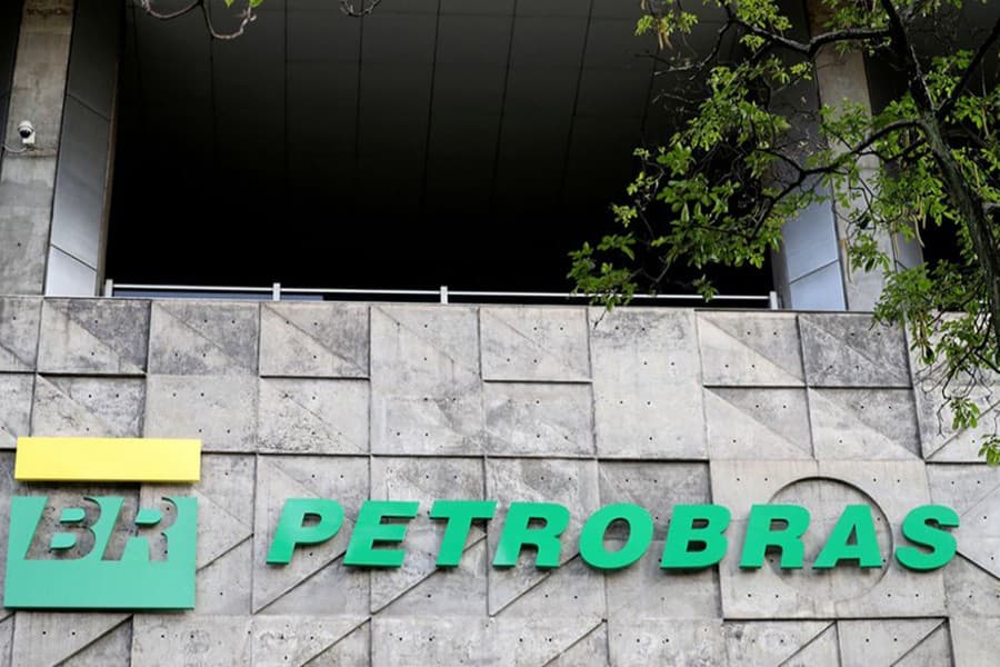 Brazil's Petrobras CEO resigns