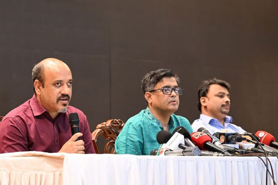 Govt warns of action over false reports