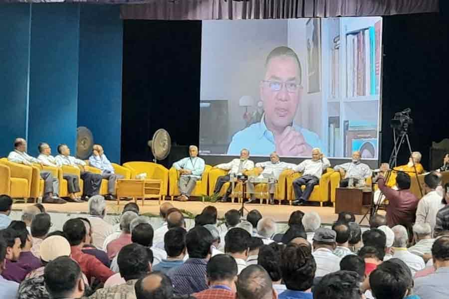Govt accountability requires establishment of democratic practices: Tarique