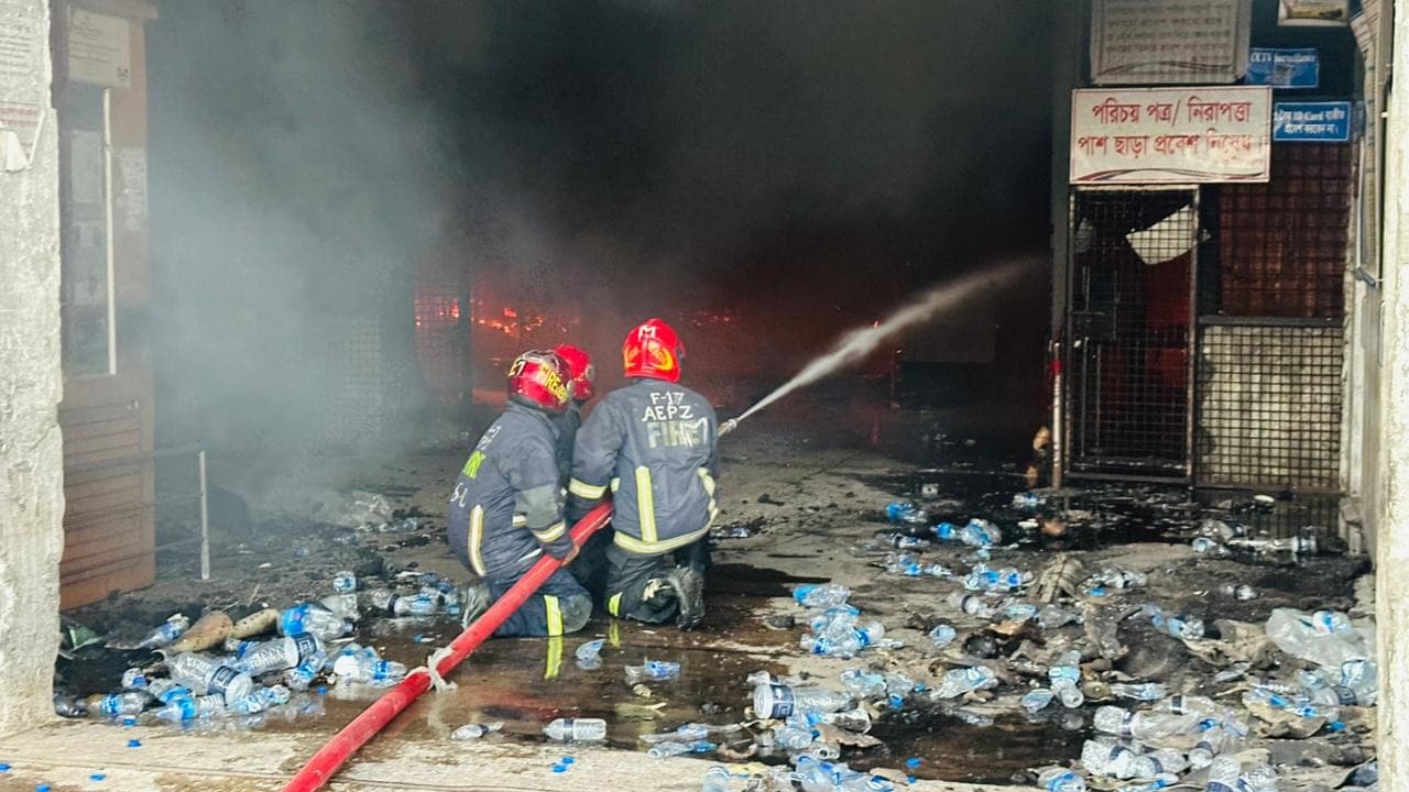 Recent fire incidents highlight safety challenges in Bangladesh: Experts