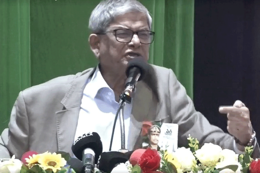 Tarique will return 'carrying the flag of Bangladesh', Fakhrul says