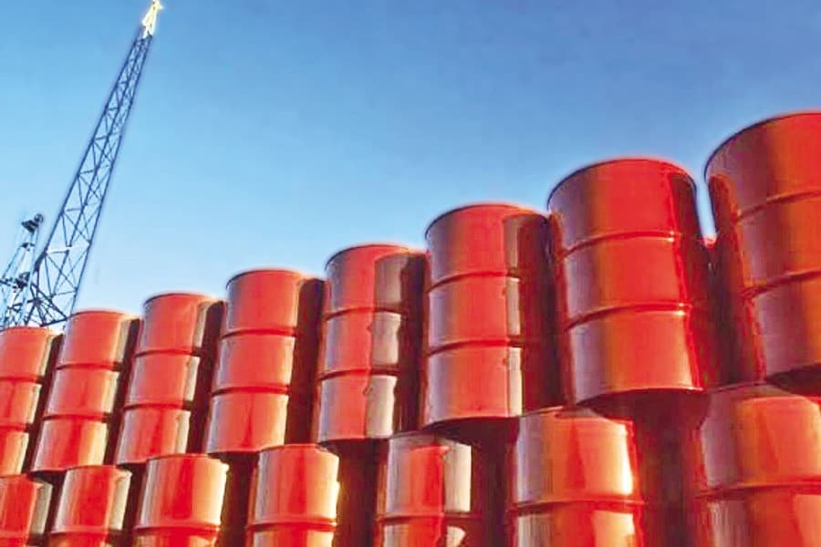 BPC taking $1.40b 'costly' foreign loan to foot oil bill