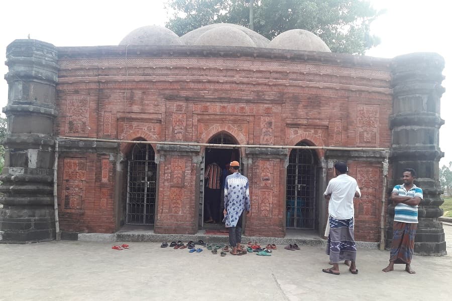 Sura Mosque in Dinajpur: A religious site standing for 500 years