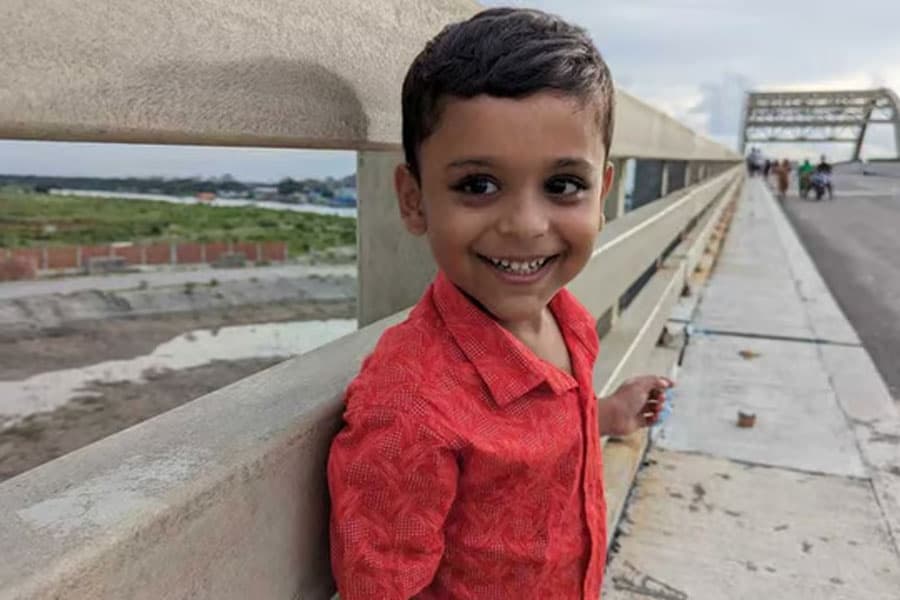 Arrest warrants issued for three doctors over child Ayan’s circumcision death