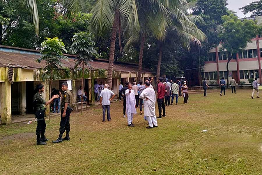 Voting underway in Dhaka-17 by-election