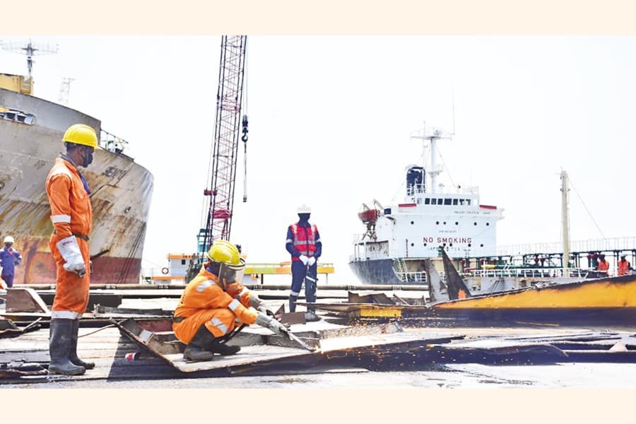 Ship Recycling Industry: Govt forms body to facilitate OECD peer review