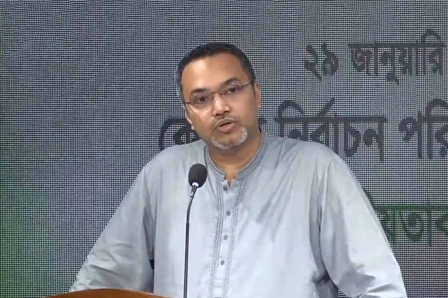Education reform needed to build merit-based Bangladesh: Mahdi Amin
