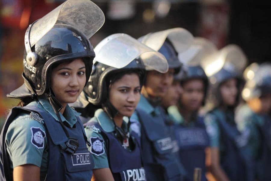 15,000 police deployed to prevent crime in Dhaka during Eid holidays