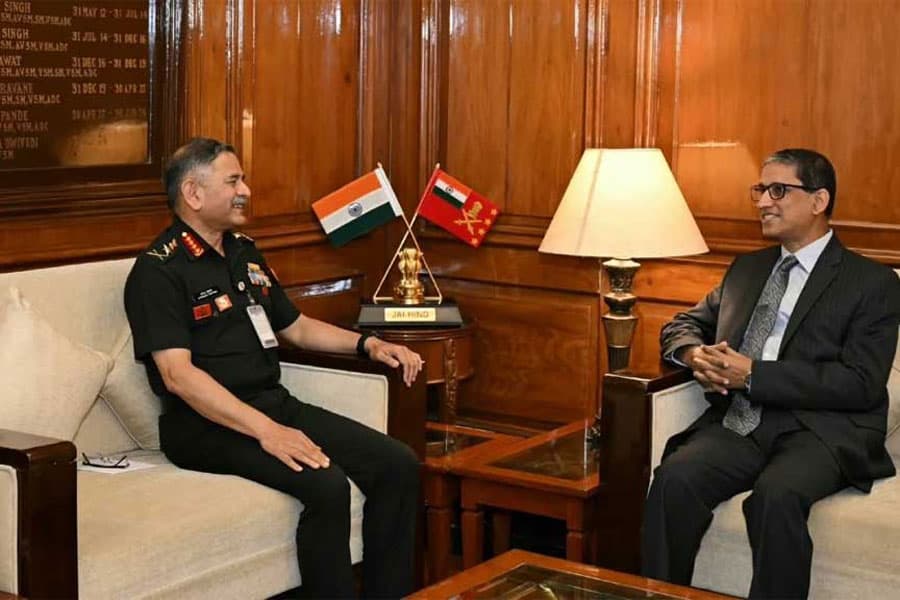 Bangladesh high commissioner meets Indian Army chief to boost defence ties