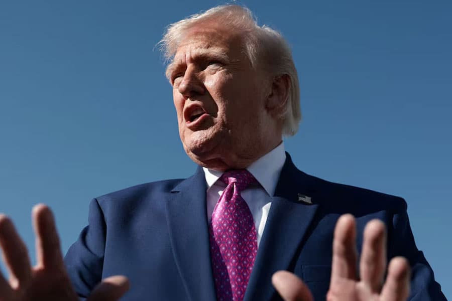 Trump vows to blockade Strait of Hormuz after Iran peace talks stumble