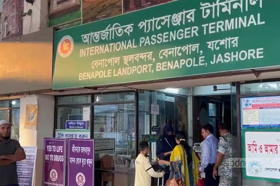 12 Bangladeshi bureaucrats to travel to Pakistan for professional training