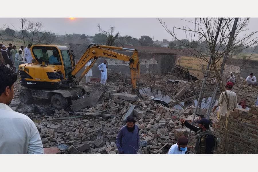 Pakistan protests to Afghanistan over suicide attack that killed 15