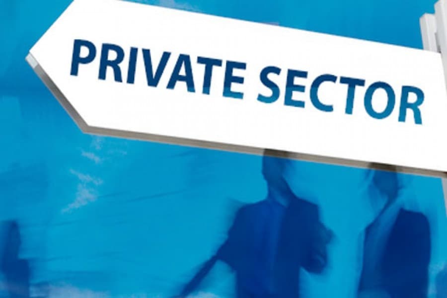 Private sector credit growth plummets to historic low