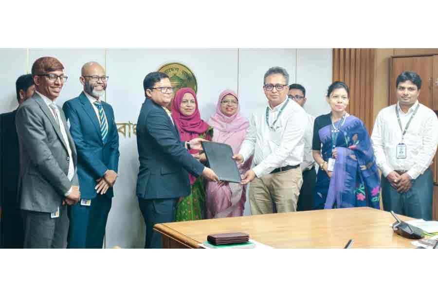 BRAC Bank signs two deals with Bangladesh Bank to expand MSME financing