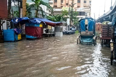 Downpour triggers waterlogging across Dhaka