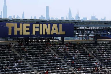 World Cup set for final showdown