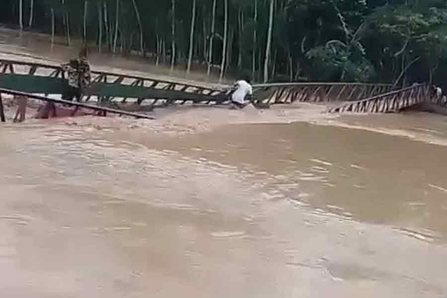 Flash floods wash away Sherpur bailey bridge