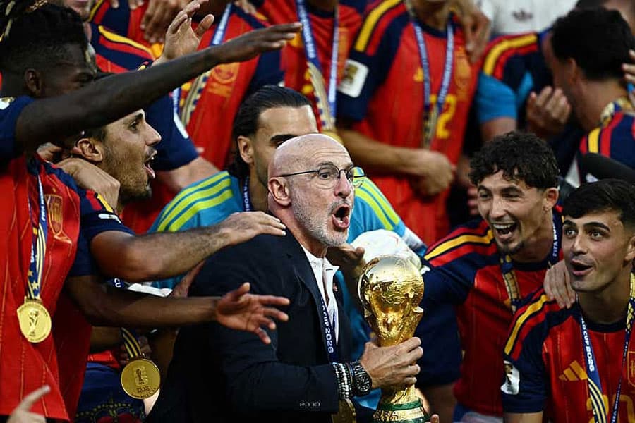 Spain go back to top of FIFA rankings
