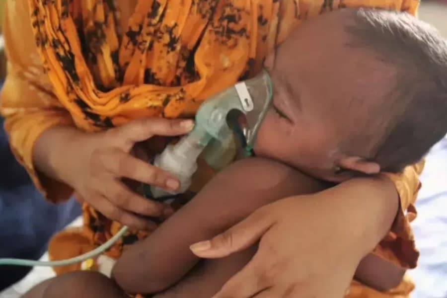 Measles-like symptoms claim four more lives