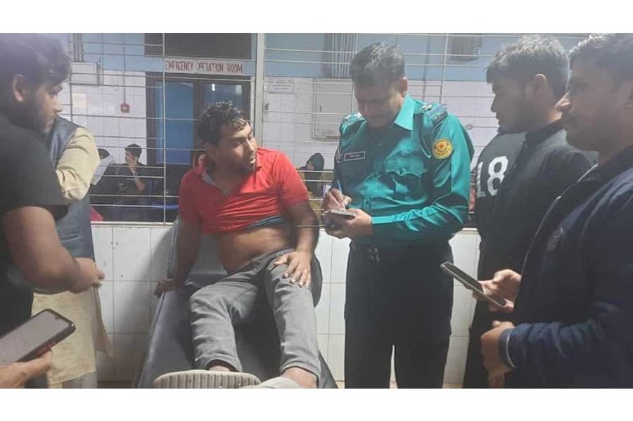 12 injured as supporters clash during actor Ferdous’ campaign
