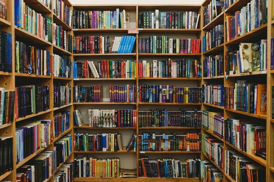Maintaining a bookshelf of your own