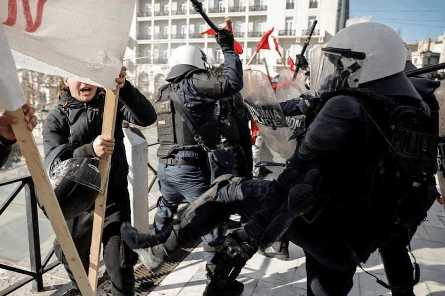 Greek parliament approves private foreign universities, bucking protests