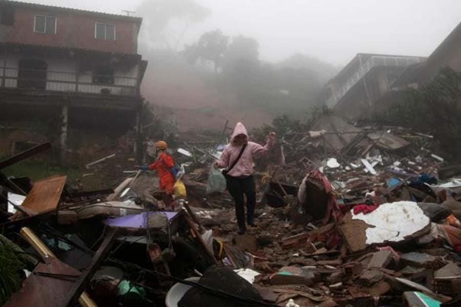 Heavy rains in southeastern Brazil kill 23