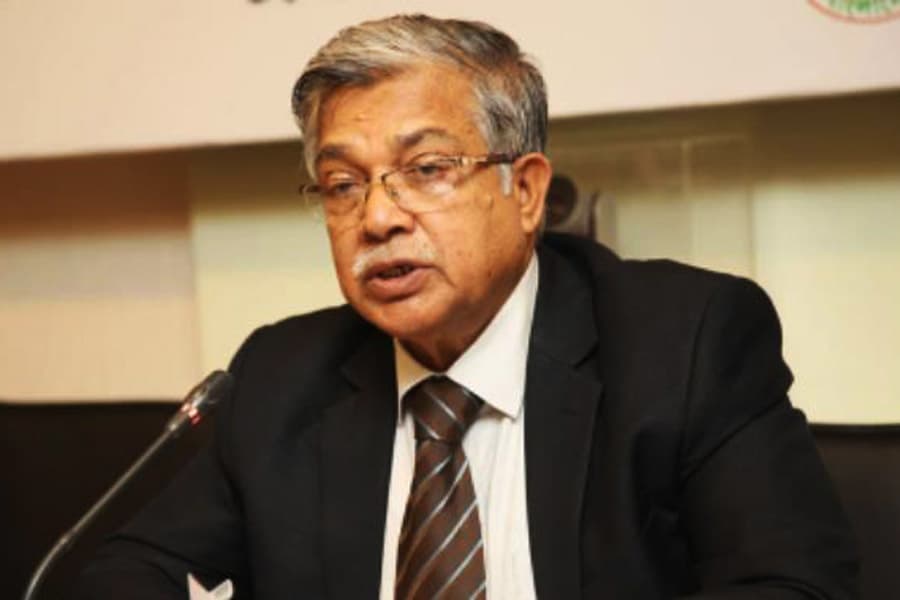 Land minister calls for joint effort to end corruption in land service